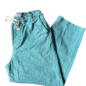 Urban Outfitters Seafoam  Relaxed Fit Drawstring and pockets women’s